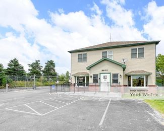 Photo 4 of StorageMart - 8600 Storage Drive, Franksville, WI