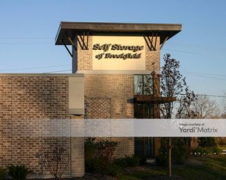 Photo 1 of Self Storage of Brookfield - 16580 Pheasant Drive, Brookfield, WI