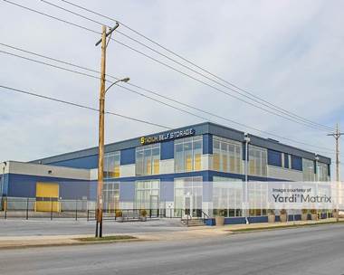 Storage Units for Rent available at 4000 West Burnham Street, Milwaukee, WI 53215