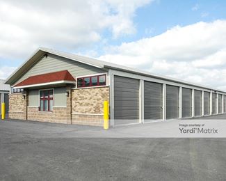 Photo 1 of Brothers Storage - 1080 Oconomowoc Pkwy, Oconomowoc, WI