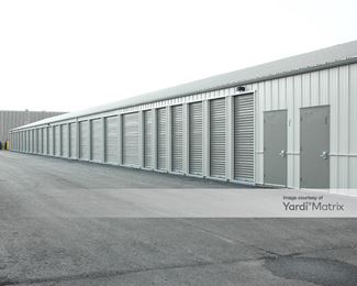 Photo 4 of Brothers Storage - 1080 Oconomowoc Pkwy, Oconomowoc, WI