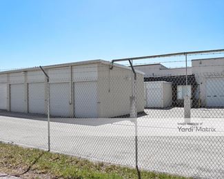 Photo 3 of StorageMart - 16500 West Glendale Drive, New Berlin, WI