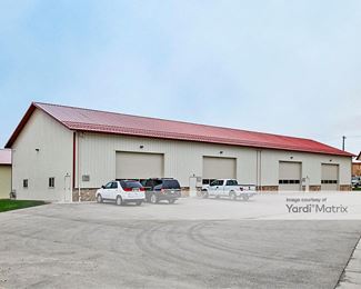 Photo 3 of Hartford Self Storage - 626 Pine Street, Hartford, WI