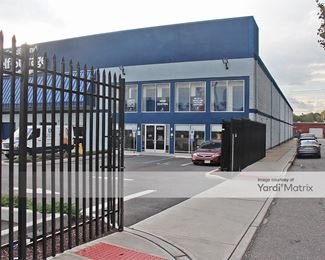 Photo 4 of Extra Space Storage - 4301 Tonnelle Avenue, North Bergen, NJ