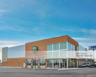 Photo 1 of Manhattan Mini Storage - 104 NJ-17, Wood Ridge, NJ