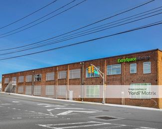 Photo 2 of Prime Storage - 615 East 1st Avenue, Roselle, NJ
