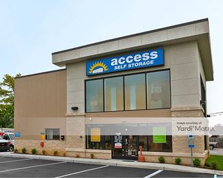 Photo 3 of Bright Box Self Storage - 635 North Midland Avenue, Saddle Brook, NJ
