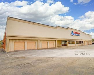 Photo 1 of Devon Self Storage - 2280 East Main Street, League City, TX