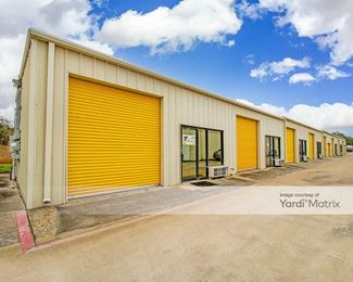 Photo 3 of Devon Self Storage - 2280 East Main Street, League City, TX