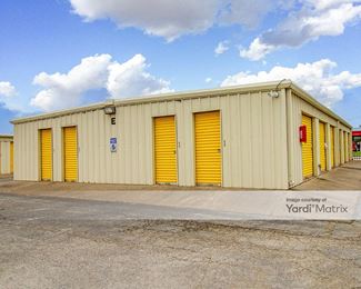 Photo 4 of Devon Self Storage - 2280 East Main Street, League City, TX