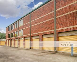 Photo 3 of Extra Space Storage - 5960 West Main Street, League City, TX