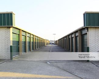 Photo 3 of U-Stor Self Storage - 1900 1st Street, Humble, TX