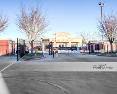 Storage Units for Rent available at 9447 Cullen Blvd, Houston, TX 77051
