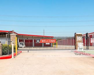 Photo 2 of Public Storage - 16660 Wallisville Road, Houston, TX