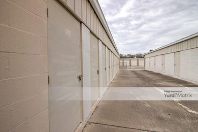 Photo 3 of CubeSmart Self Storage - 2020 Ward Road, Baytown, TX