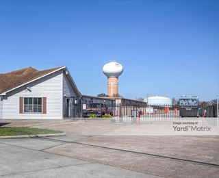Photo 2 of Red Bluff Road Self Storage - 3601 Red Bluff Road, Pasadena, TX