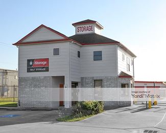 Photo 1 of Public Storage - 2915 North 23rd Street, La Porte, TX