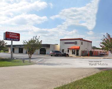 Storage Units for Rent available at 401 East NASA Road 1, Webster, TX 77598