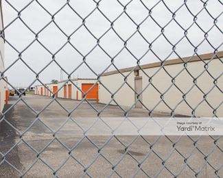 Photo 3 of Public Storage - 17050 North Freeway, Houston, TX