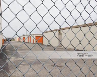 Storage Units for Rent available at 17050 North Freeway, Houston, TX 77090