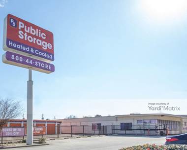 Storage Units for Rent available at 8430 Gulf Fwy, Houston, TX 77017