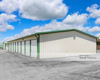 Photo 2 of Mary-s Custom Storage - W275N6725 Lake Five Road, Susex, WI