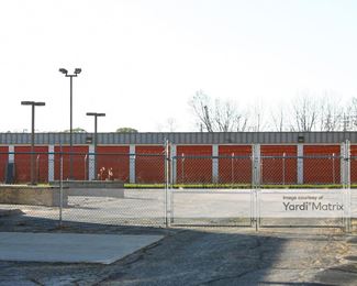 Photo 3 of Public Storage - 6049 North 77th Street, Milwaukee, WI