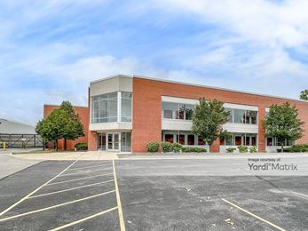 Photo 5 of StorageMart - 2601 South Moorland Road, New Berlin, WI