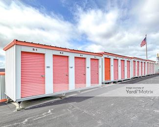 Photo 4 of StorageMart - 12000 West Silver Spring Drive, Milwaukee, WI