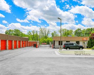 Photo 5 of Public Storage - 102 NW Spaten Court, Germantown, WI