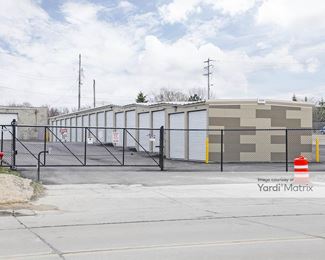 Photo 2 of South Milwaukee Self Storage - 1005 Columbia Avenue, South Milwaukee, WI