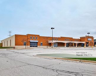 Photo 4 of Menards Self Storage - 8120 West Brown Deer Road, Milwaukee, WI
