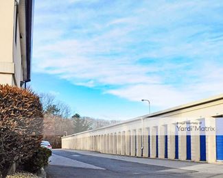 Photo 3 of iStorage - 102 Broadway, Lynnfield, MA