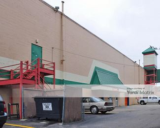 Photo 2 of Discount Self Storage - 604 Middle Street, East Weymouth, MA