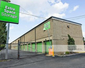 Photo 4 of Extra Space Storage - 140 Neponset Valley Pkwy, Readville, MA