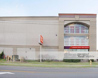 Photo 2 of Public Storage - 327 Mystic Avenue, Medford, MA