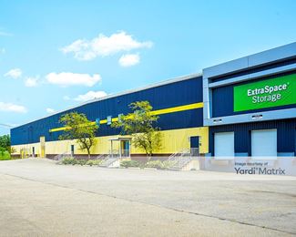 Photo 4 of SecureSpace Self Storage - 400 Audubon Road, Wakefield, MA