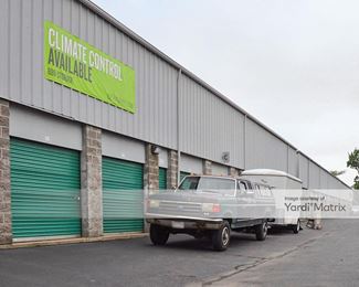 Photo 4 of Extra Space Storage - 1430 Bedford Street, Abington, MA