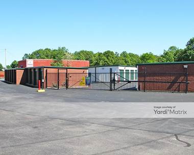 Storage Units for Rent available at 934 Washington Street, Norwood, MA 02062