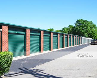 Photo 3 of Extra Space Storage - 934 Washington Street, Norwood, MA