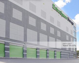 Photo 3 of Extra Space Storage - 590 Revere Beach Pkwy, Revere, MA