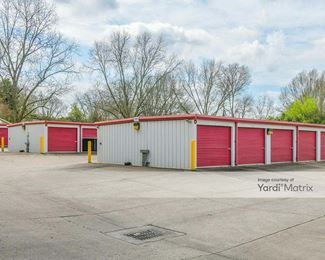 Photo 2 of iStorage - 6130 Old Greensboro Road, Tuscaloosa, AL