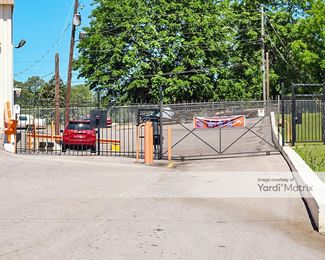 Photo 4 of Public Storage - 575 Bessemer Super Hwy, Midfield, AL