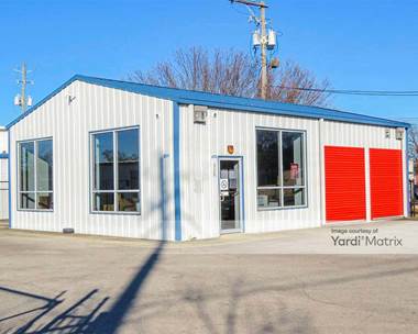 Storage Units for Rent available at 320 6th Avenue SW, Birmingham, AL 35211