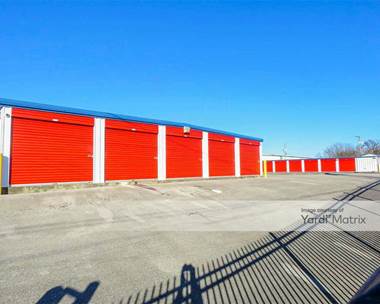 Storage Units for Rent available at 320 6th Avenue SW, Birmingham, AL 35211