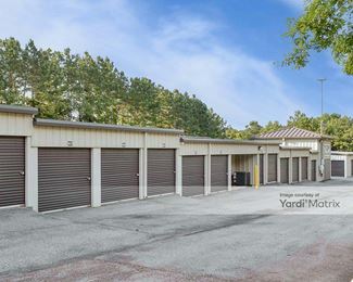 Photo 2 of Top Storage - 1760 4th Avenue SW, Bessemer, AL