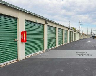 Photo 4 of Extra Space Storage - 1145 Easton Road, Willow Grove, PA