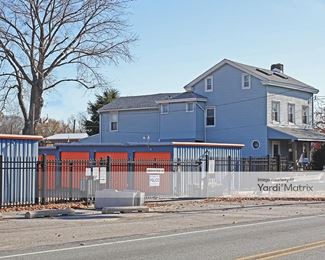 Photo 2 of Kaiser Storage - 311 West Oak Lane, Glenolden, PA