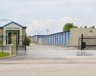 Storage Units for Rent available at 3950 Jonathan Drive, Bloomington, IN 47404