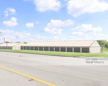 Storage Units for Rent available at 3510 Martin Luther King Jr. Blvd, Anderson, IN 46013